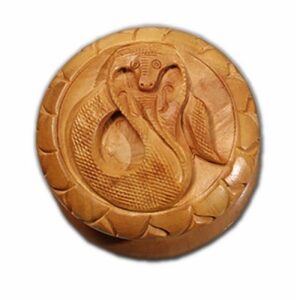 Shisham Grinder ‘Snake’ 2-part carved ,d:55mm_60ae35cf4ceb9.jpeg
